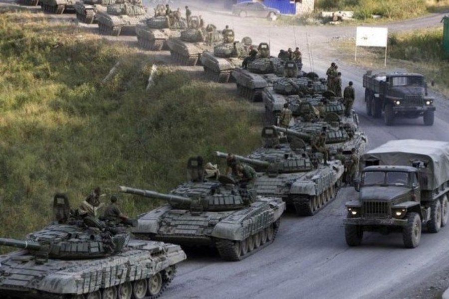 Колона російських танків Колона російських танків