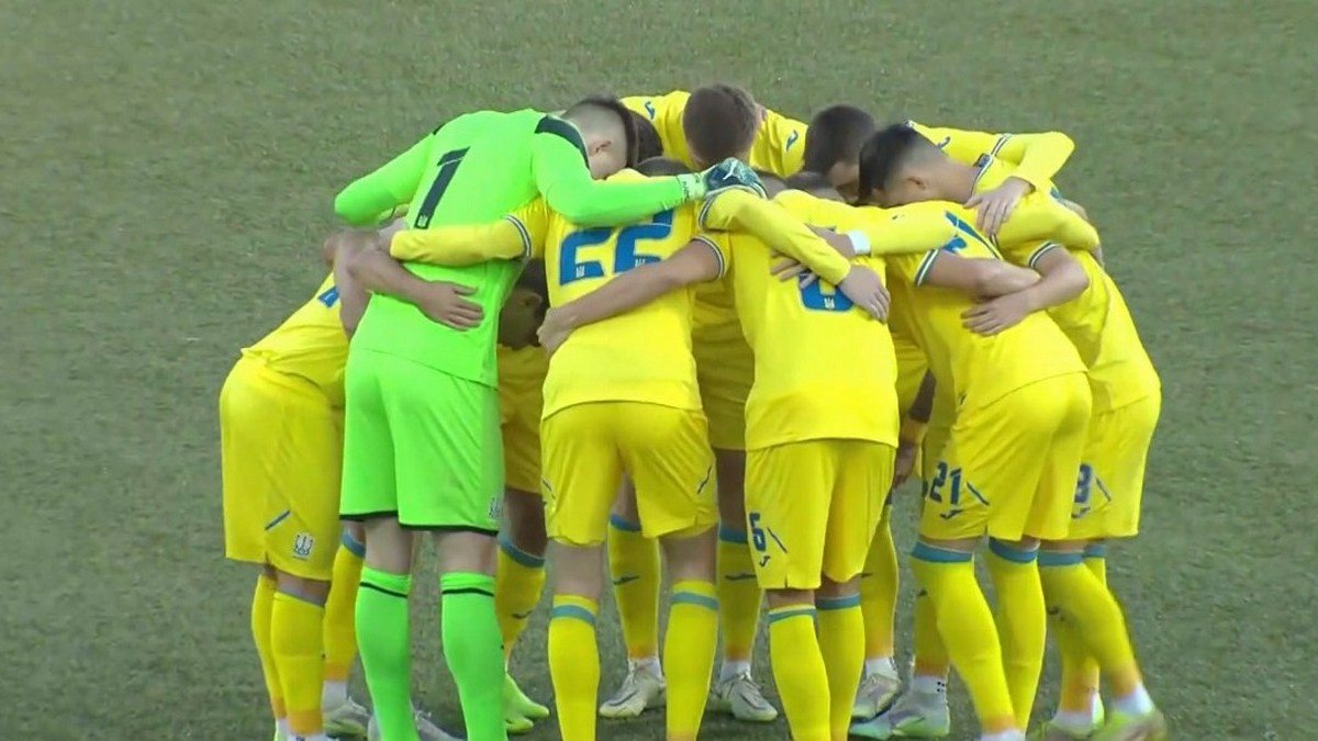 Молодіжна збірна України U-21 у результативному матчі поступилась Словаччині