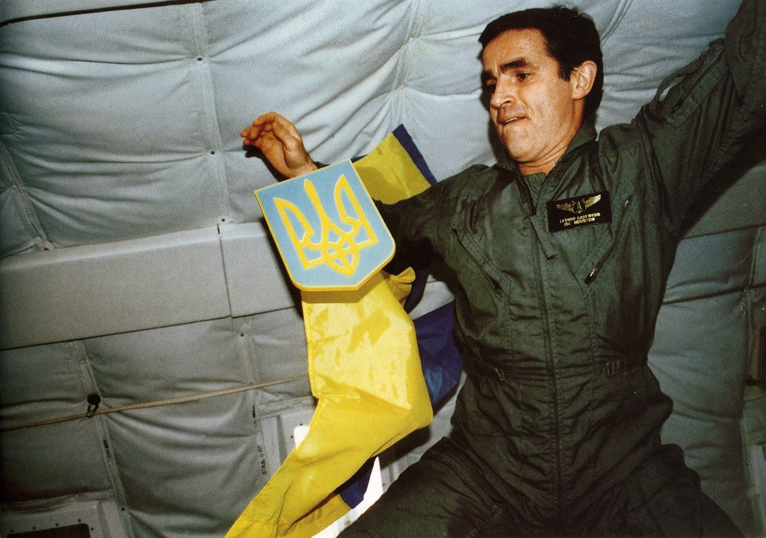 19 ноября — в космосе взвился украинский флаг: этот день в истории