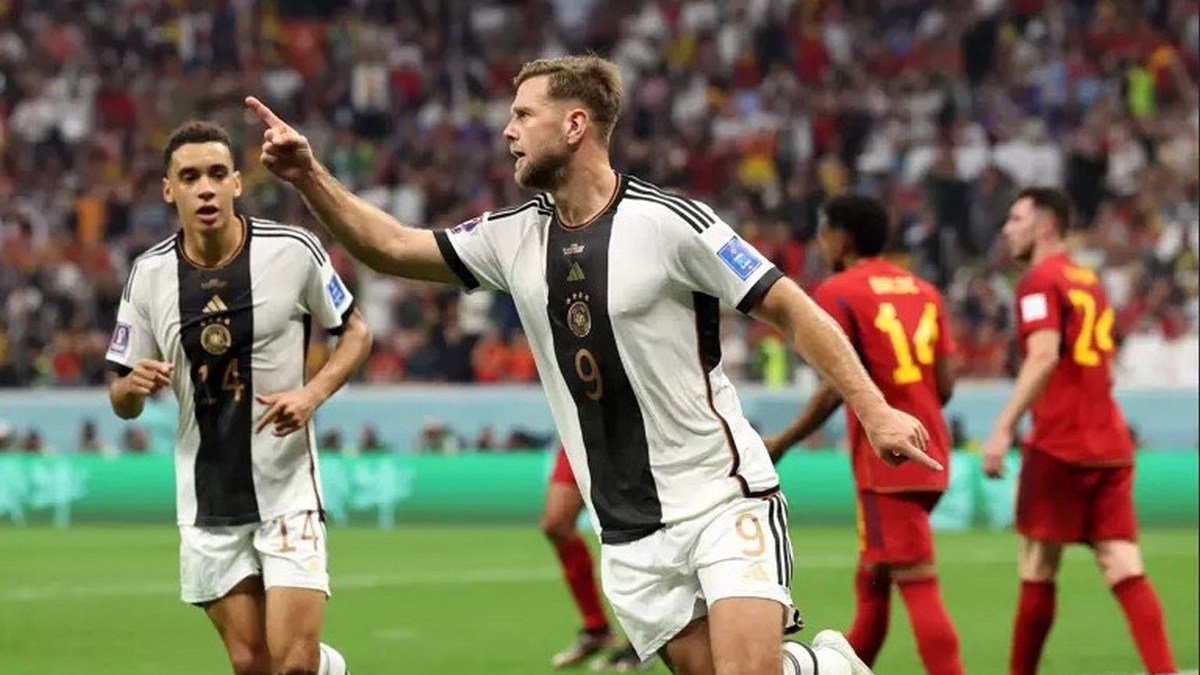 Чемпіонат світу-2022: Німеччина врятувалась від поразки у матчі з Іспанією