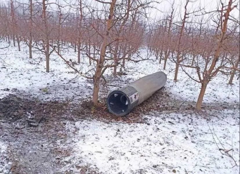 В Молдові впала ракета В Молдові впала ракета