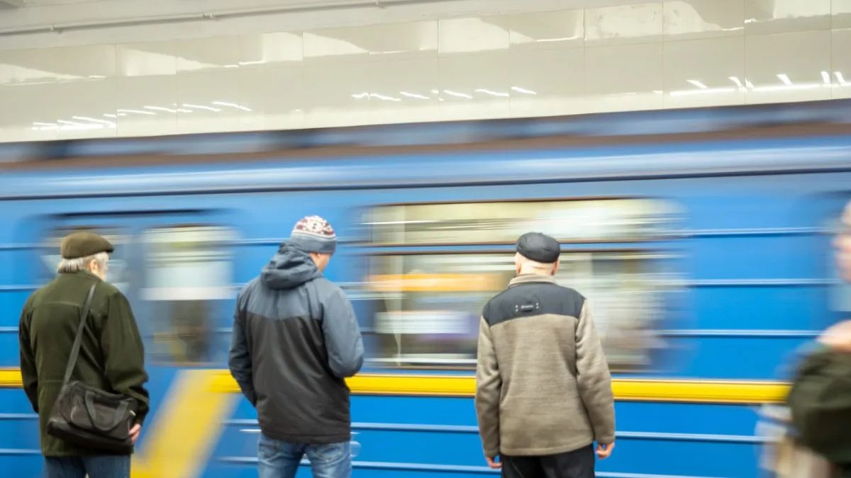 Скільки чекати поїзда: Київський метрополітен опублікував графік руху