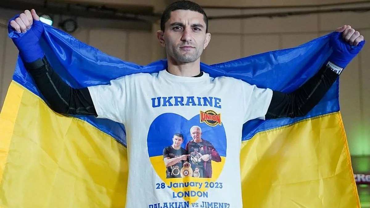 Артем Далакян отстоял чемпионский титул в бою против Давида Хименеса