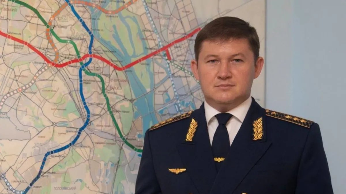 Почему в Киеве метро останавливается во время воздушной тревоги, а городская электричка – нет