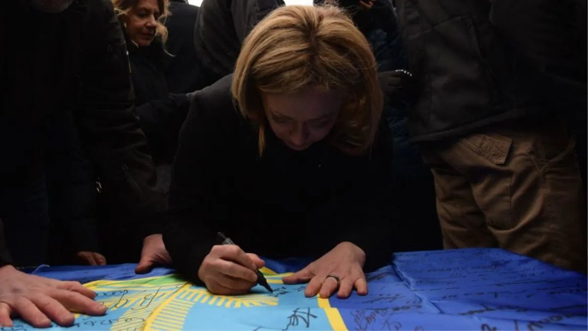 Відвідала Бучу та Ірпінь - до України прибула прем’єр-міністерка Італії
