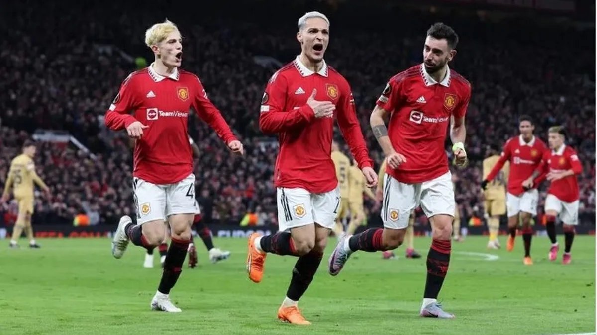 «Манчестер Юнайтед» выбил «Барселону» — результаты матчей Лиги Европы