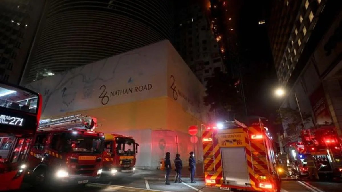 Фото з місця пожежі, Гонконг Фото з місця пожежі, Гонконг