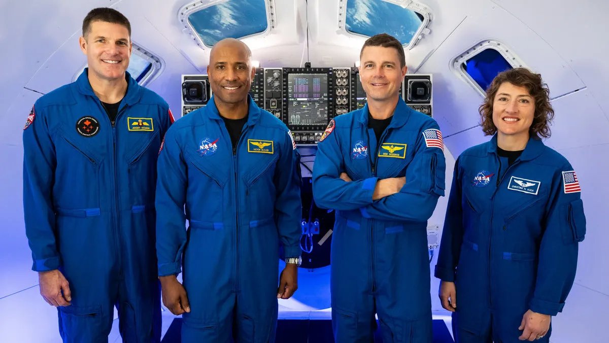 NASA обрало склад екіпажу місії до Місяця. Там вперше побуває жінка