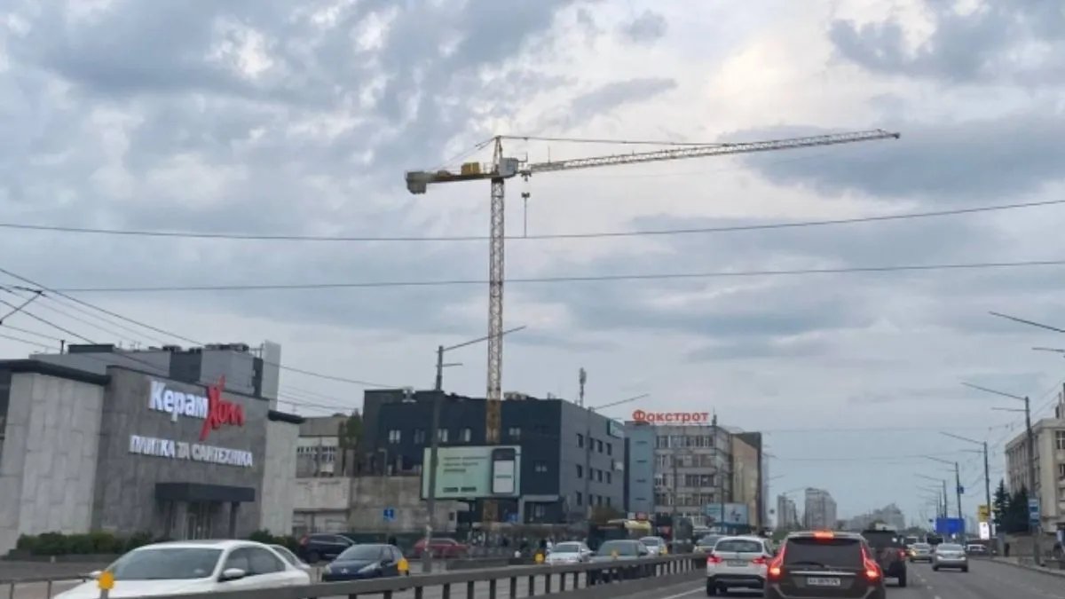 Що будують в Києві біля станції метро "Почайна": мерія Києва дала відповідь