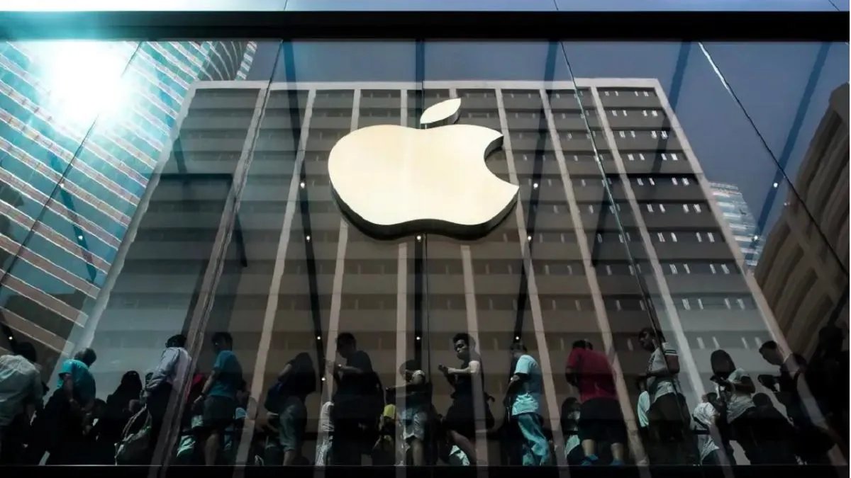 Apple знову в ТОП: ринкова вартість компанії перевищила позначку в 3 трильйони доларів