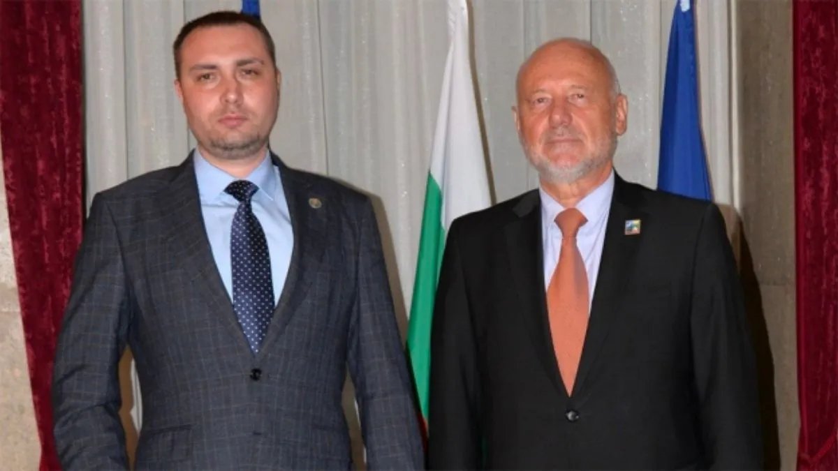 Буданов надягнув піджак та поїхав на перемовини у Болгарію: які важливі теми обговорював там голова ГУР