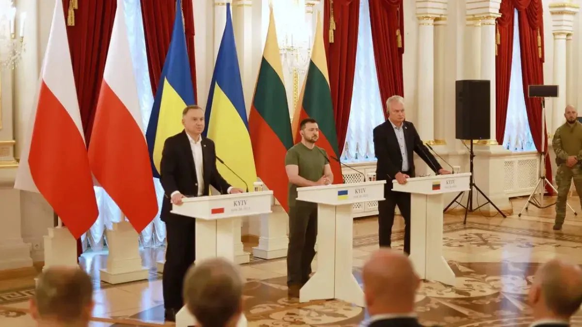 Президент Литвы встретился с Зеленским и Дудой: что они обсудили