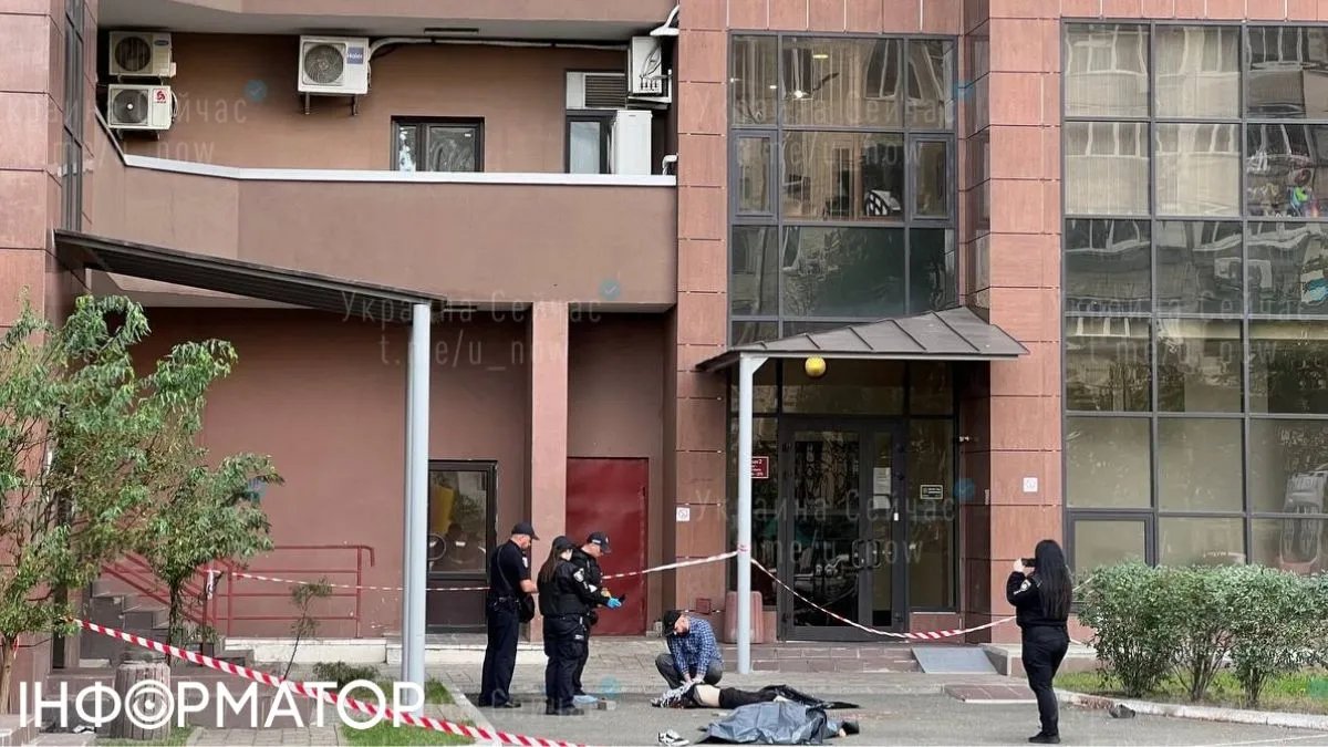 Трагедия в столице: парень и девушка выпрыгнули из окна многоэтажки и транслировали это в TikTok